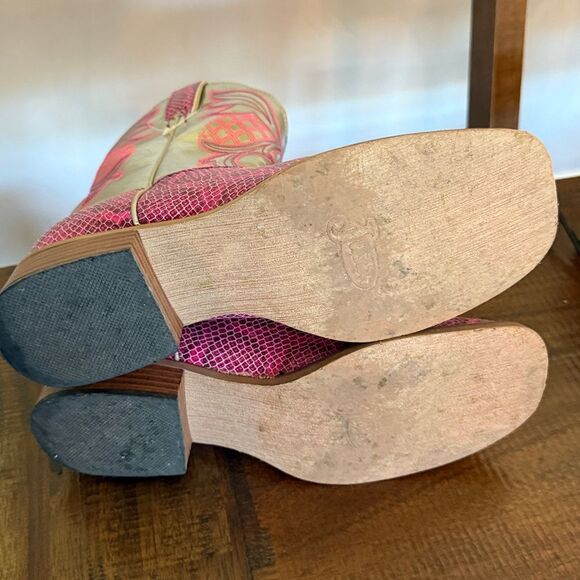 Justin Pink/silver metallic Snake Print boots - Picture 6 of 8